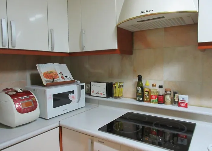 5 Minute Walk From The Subway Station *